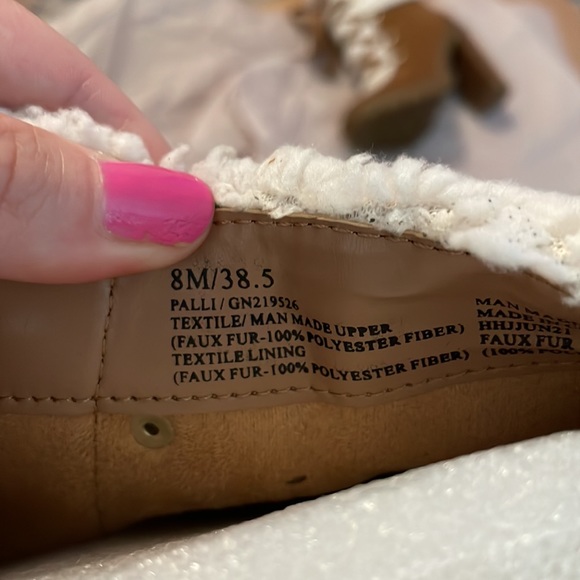 BCBGeneration Women's Hiker Ankle Boot, size 8 - Picture 13 of 14